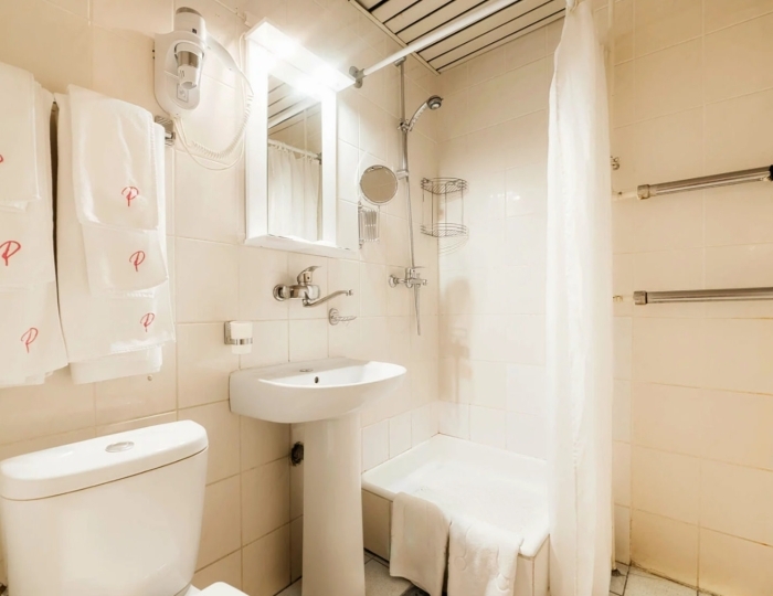 Двухместный двухкомнатный (к.№1) - Санаторий «Радуга» Сочи